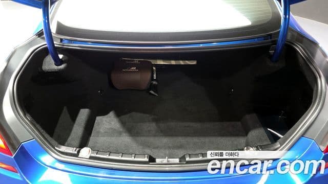 BMW 6 Series 2018 — Şəkil 20/20
