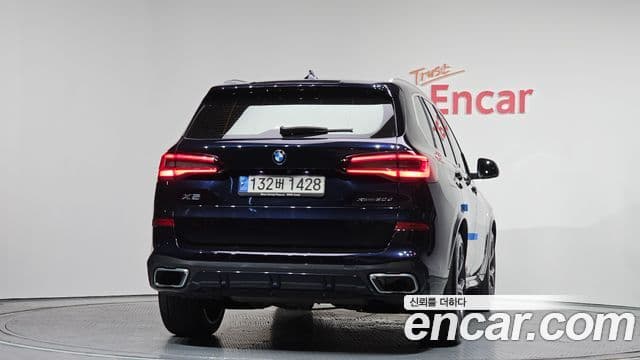 BMW X5 2022 — ფოტო 3/20