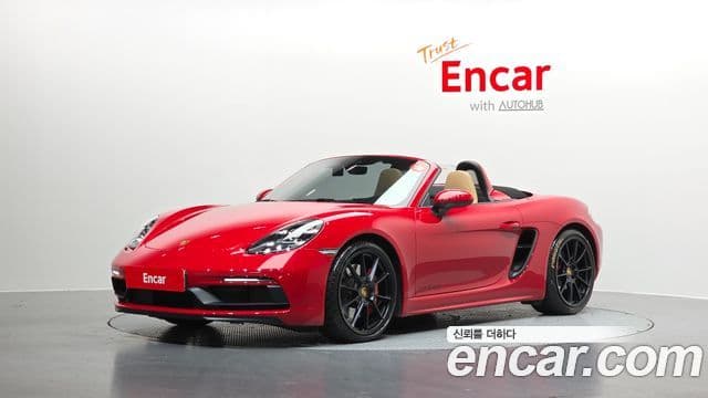 Porsche 718 Boxster 2021 — Фото 1/20