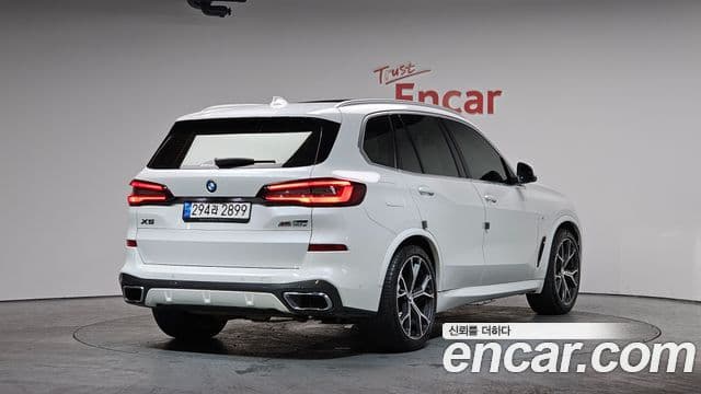 BMW X5 2022 — ფოტო 2/20