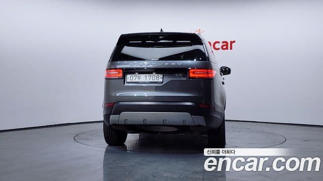 Land Rover Discovery 5 2019 — Şəkil 4/20