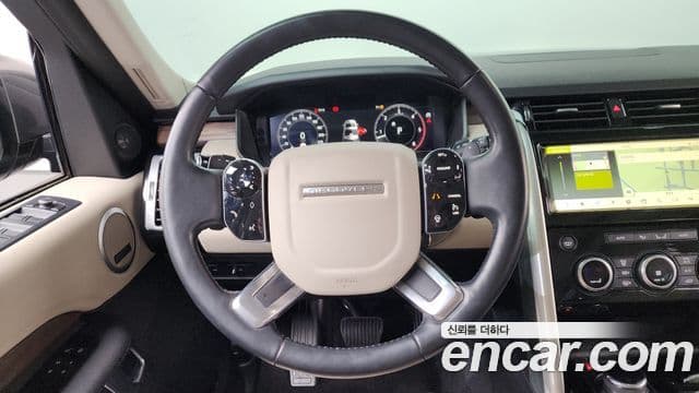 Land Rover Discovery 5 2019 — Şəkil 13/20