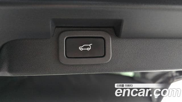 Land Rover Discovery 5 2019 — ფოტო 20/20