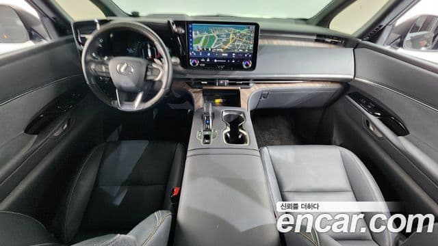 Lexus LM 2025 — Фото 10/20