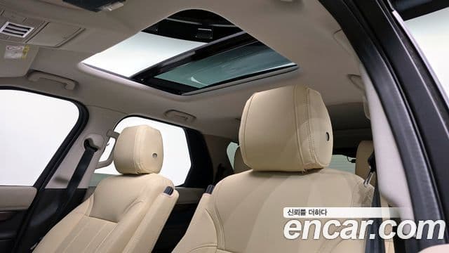 Land Rover Discovery 5 2018 — Şəkil 18/20