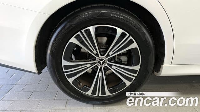 Mercedes-Benz E-Class 2025 — Şəkil 5/20