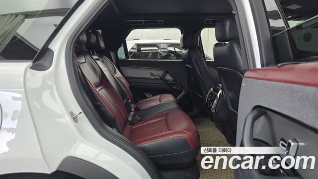 Land Rover Range Rover Sport 2024 — Фото 12/20