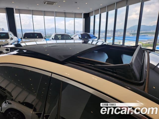 Mercedes-Benz E-Class 2025 — ფოტო 14/20