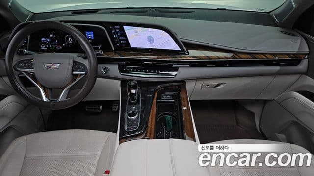 Cadillac Escalade 2023 — Фото 6/20