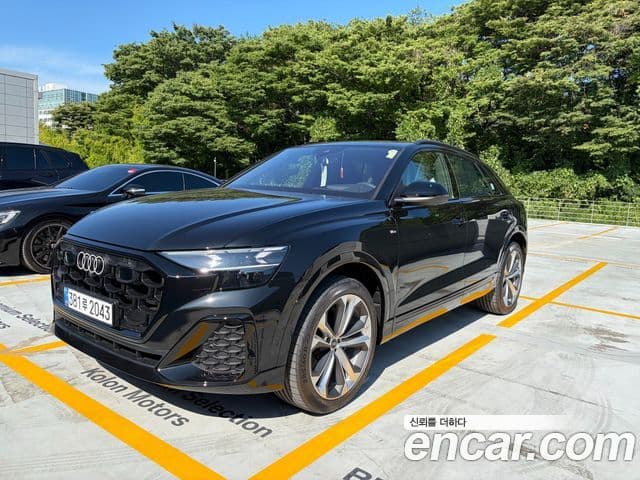 Audi Q7 2026 — Фото 1/18