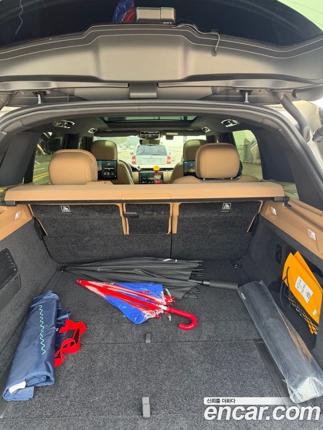 Land Rover Range Rover 2023 — Şəkil 10/10