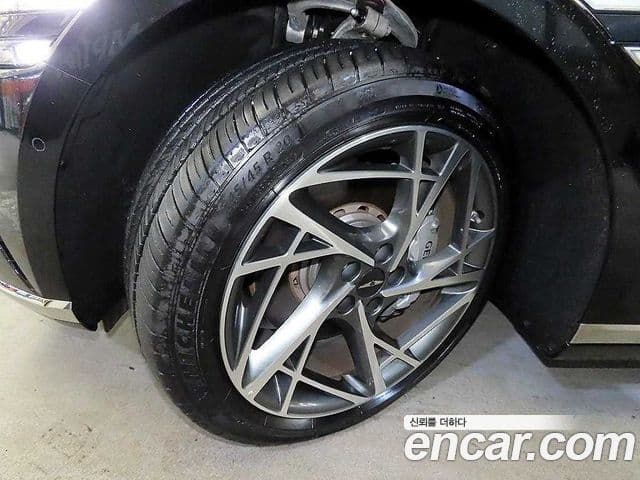 Genesis G90 2026 — Şəkil 19/20