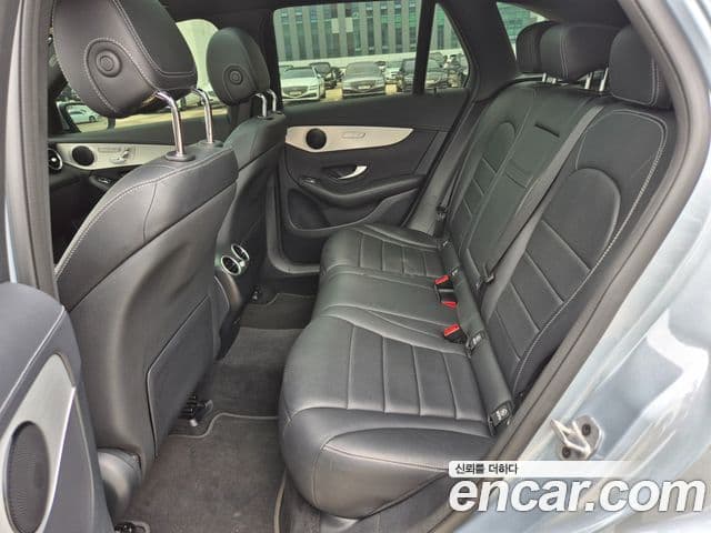 Mercedes-Benz GLC-Class 2021 — ფოტო 7/12
