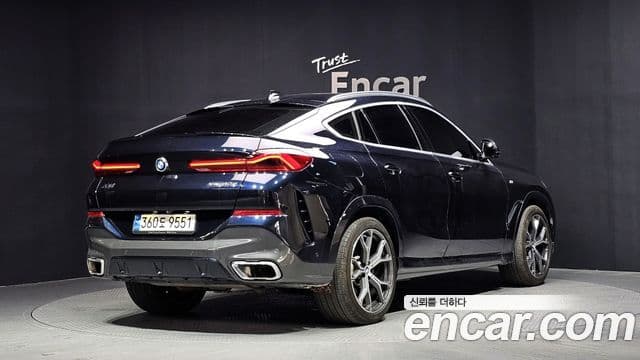 BMW X6 2021 — ფოტო 1/20