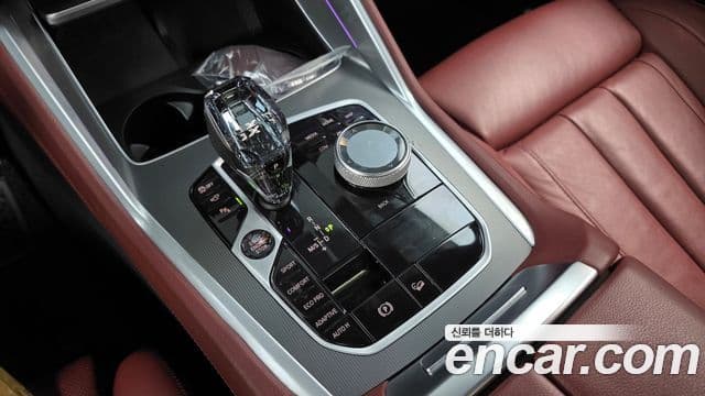 BMW X6 2021 — ფოტო 8/20