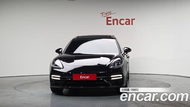 Porsche Panamera 2023 — Şəkil 3/20