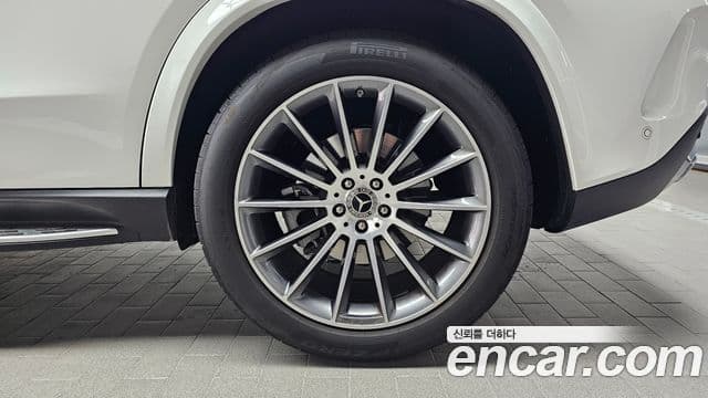 Mercedes-Benz GLE-Class 2025 — ფოტო 5/20