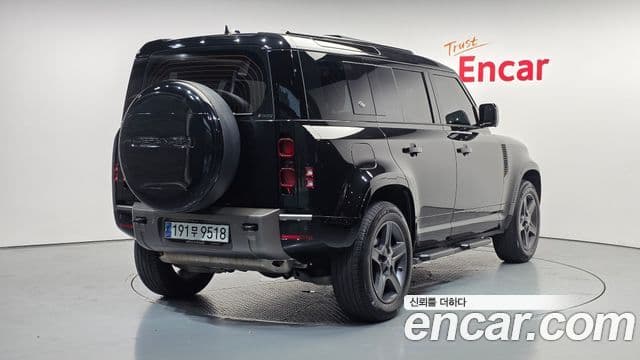 Land Rover Defender 2024 — ფოტო 2/20