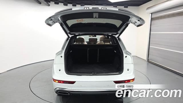 Audi Q5 2023 — ფოტო 20/20