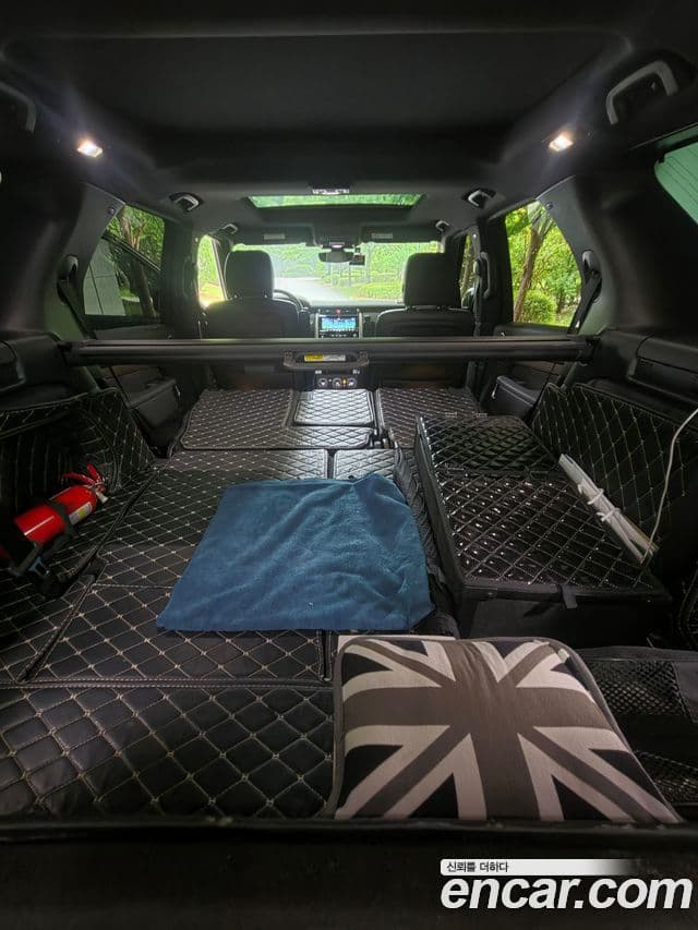 Land Rover Discovery 5 2020 — Фото 9/11
