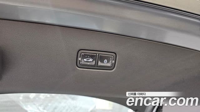 Genesis GV80 Coupe 2025 — ფოტო 16/20