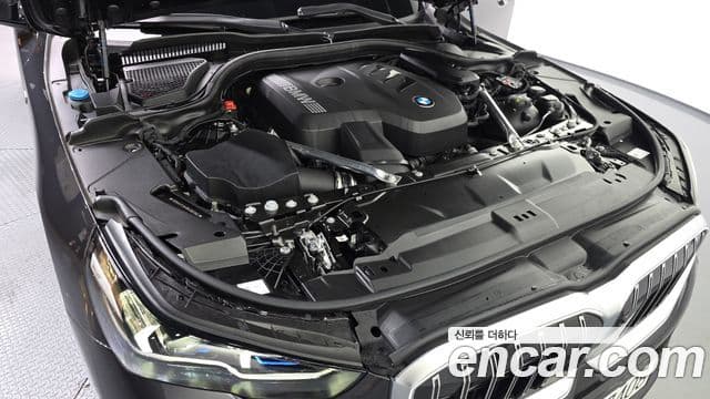 BMW 5 Series 2024 — ფოტო 6/20