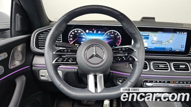 Mercedes-Benz GLE-Class 2025 — Фото 13/20