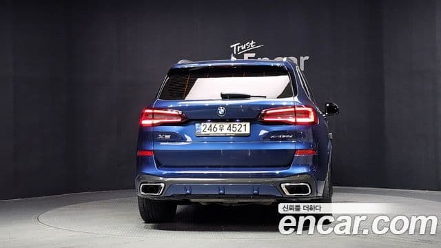 BMW X5 2021 — ფოტო 4/20