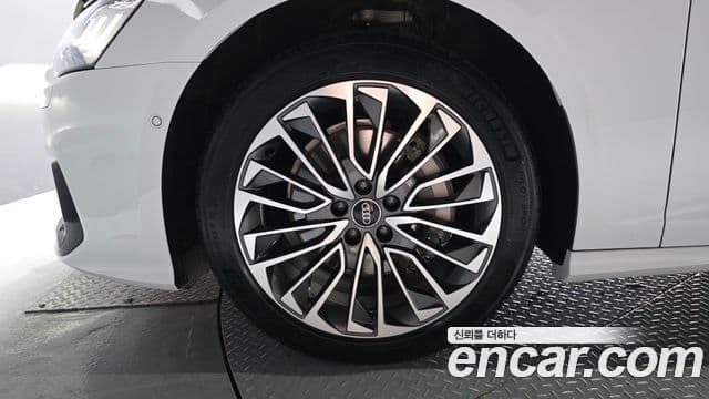Audi A6 2025 — ფოტო 5/20
