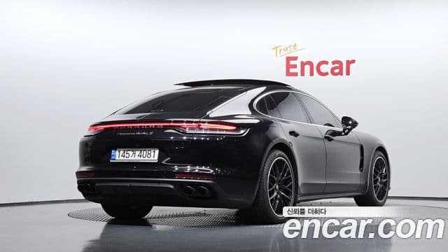 Porsche Panamera 2021 — Фото 2/20