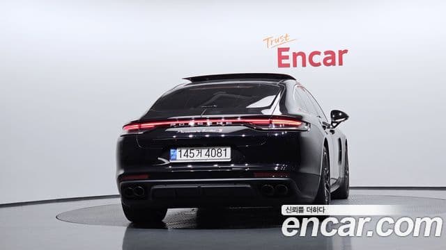 Porsche Panamera 2021 — Фото 4/20