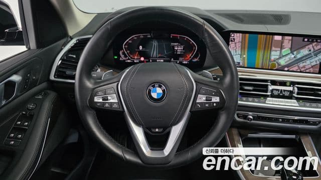 BMW X5 2020 — ფოტო 13/20