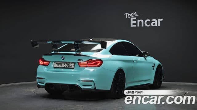 BMW M4 2018 — Şəkil 2/20