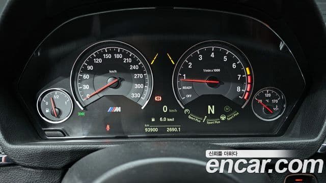 BMW M4 2018 — Şəkil 8/20