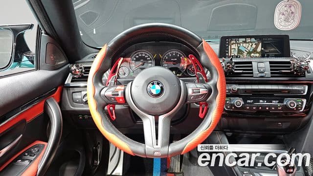 BMW M4 2018 — Şəkil 13/20