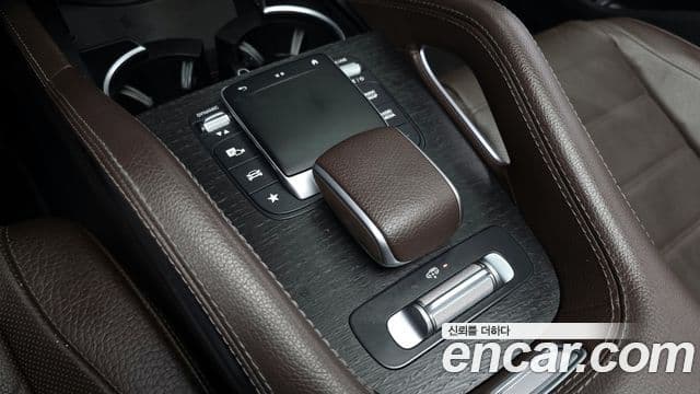 Mercedes-Benz GLE-Class 2022 — Şəkil 7/20