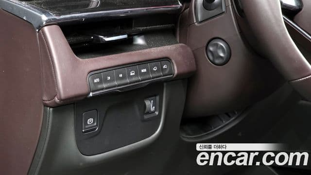 Cadillac Escalade 2023 — Şəkil 14/20