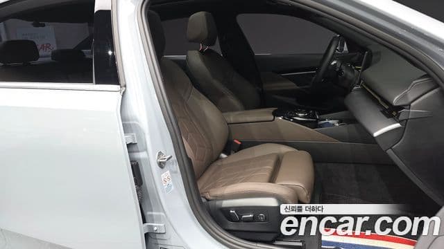 BMW 5 Series 2024 — ფოტო 11/20