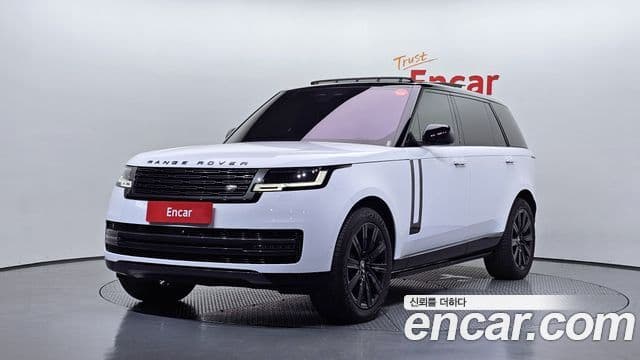 Land Rover Range Rover 2023 — Фото 1/20