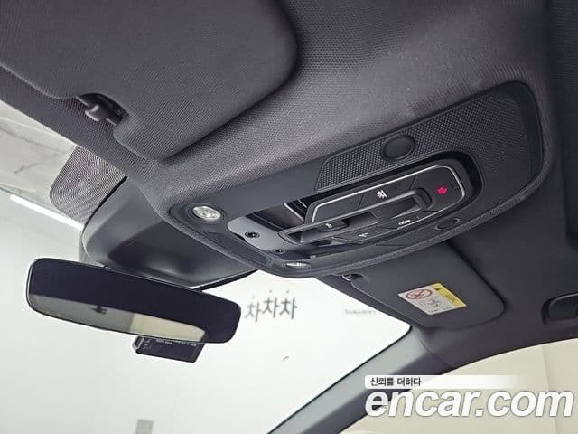 Audi A6 2021 — Фото 17/20