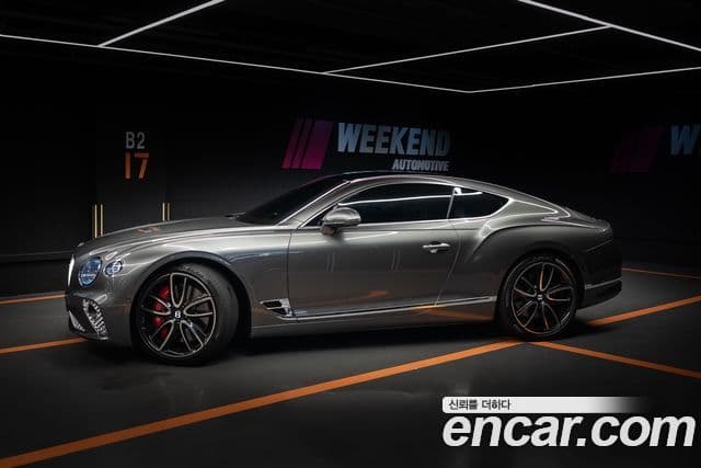 Bentley Continental GT 2021 — ფოტო 1/9