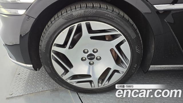 Genesis G90 2023 — ფოტო 5/20