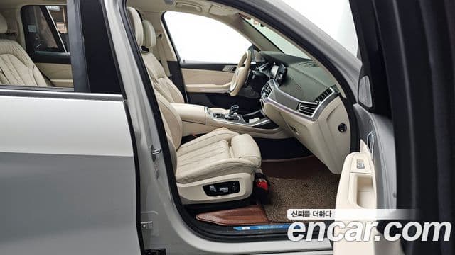BMW X7 2021 — Şəkil 11/20