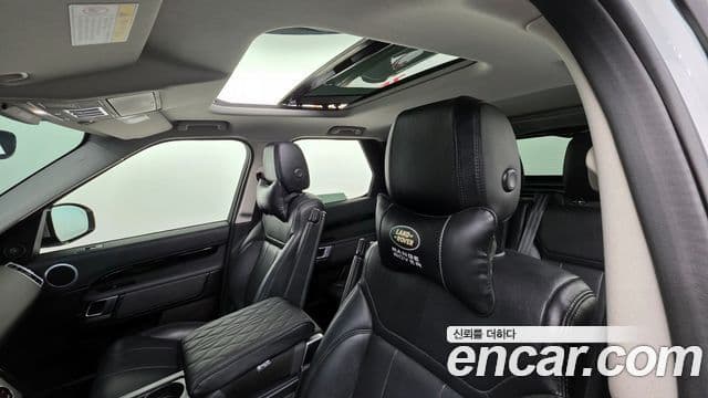 Land Rover Discovery 5 2019 — Фото 19/20