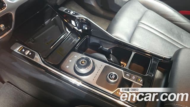 Kia Sorento 2020 — ფოტო 9/20