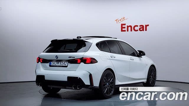 BMW 1 Series 2025 — ფოტო 1/20