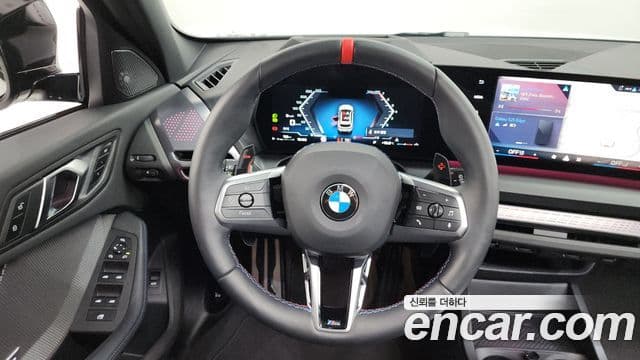 BMW 1 Series 2025 — ფოტო 12/20
