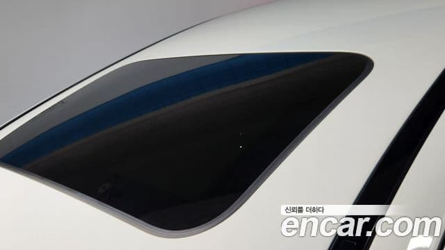 Mercedes-Benz E-Class 2023 — ფოტო 12/20