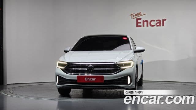 Volkswagen Jetta 2023 — Şəkil 3/20