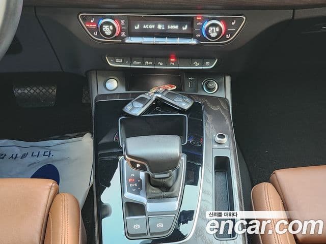 Audi Q5 2022 — ფოტო 12/20